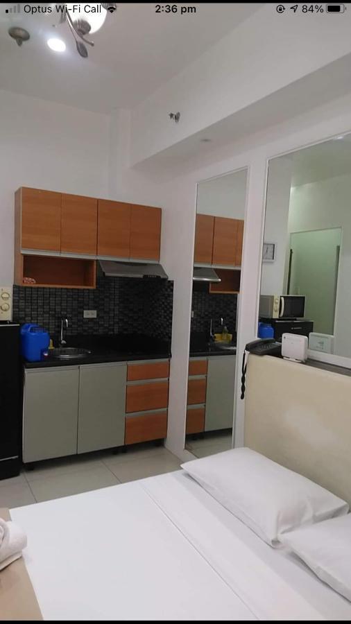 Affordable Makati Serviced Apartments Manila Bagian luar foto