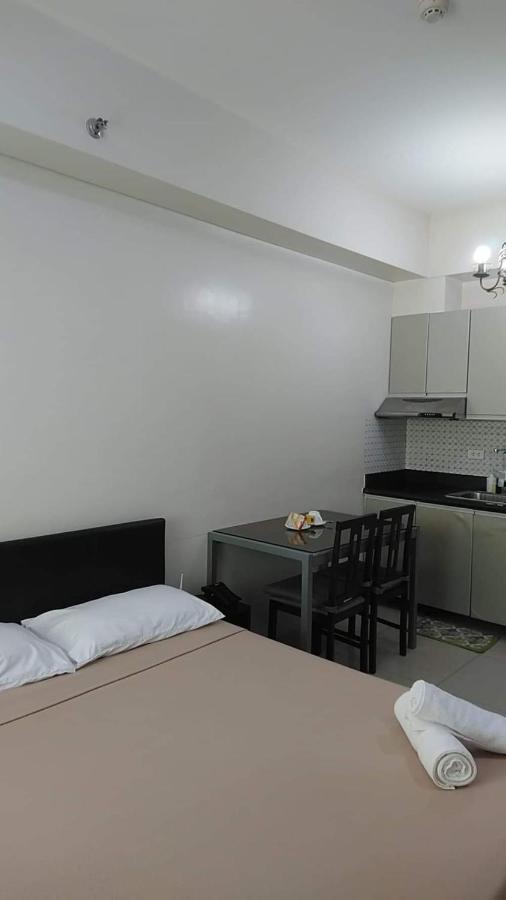 Affordable Makati Serviced Apartments Manila Bagian luar foto