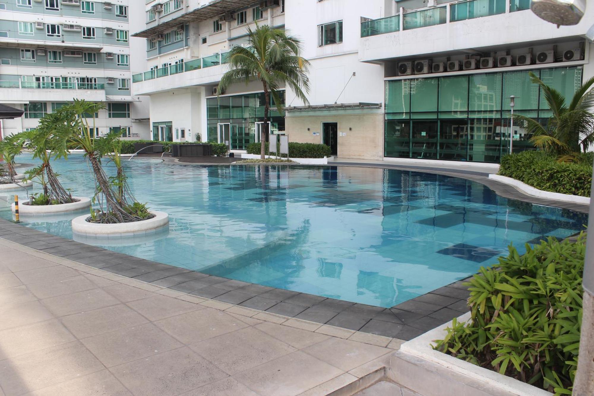 Affordable Makati Serviced Apartments Manila Bagian luar foto