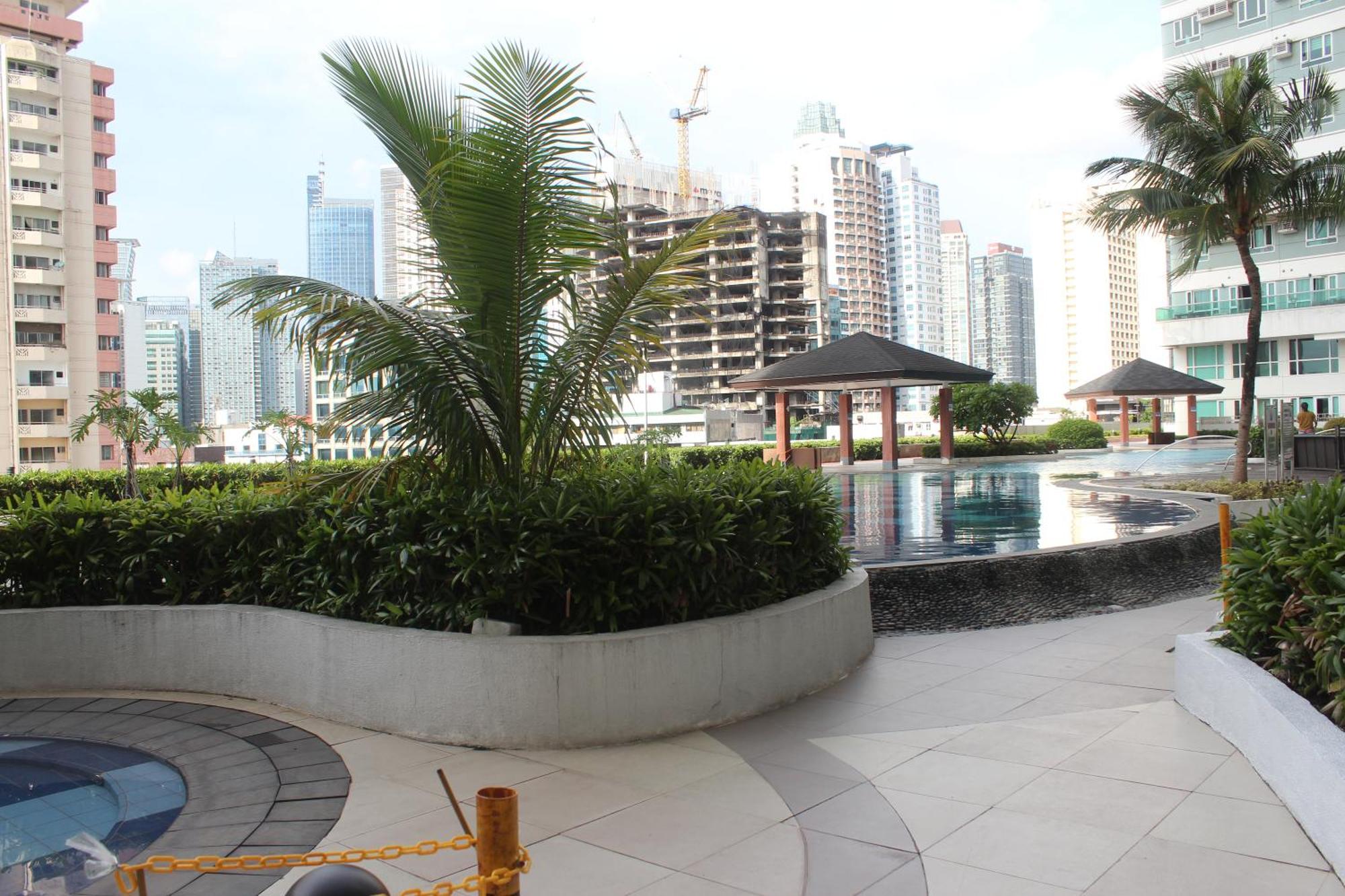 Affordable Makati Serviced Apartments Manila Bagian luar foto