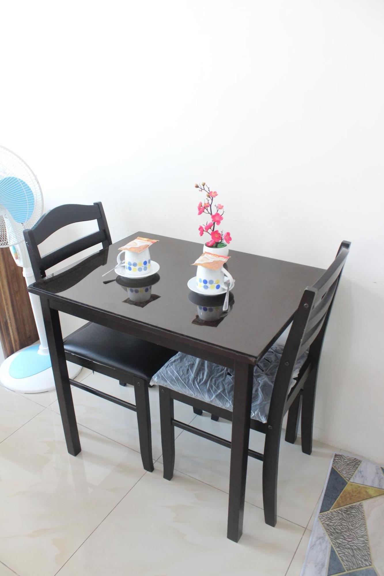 Affordable Makati Serviced Apartments Manila Bagian luar foto