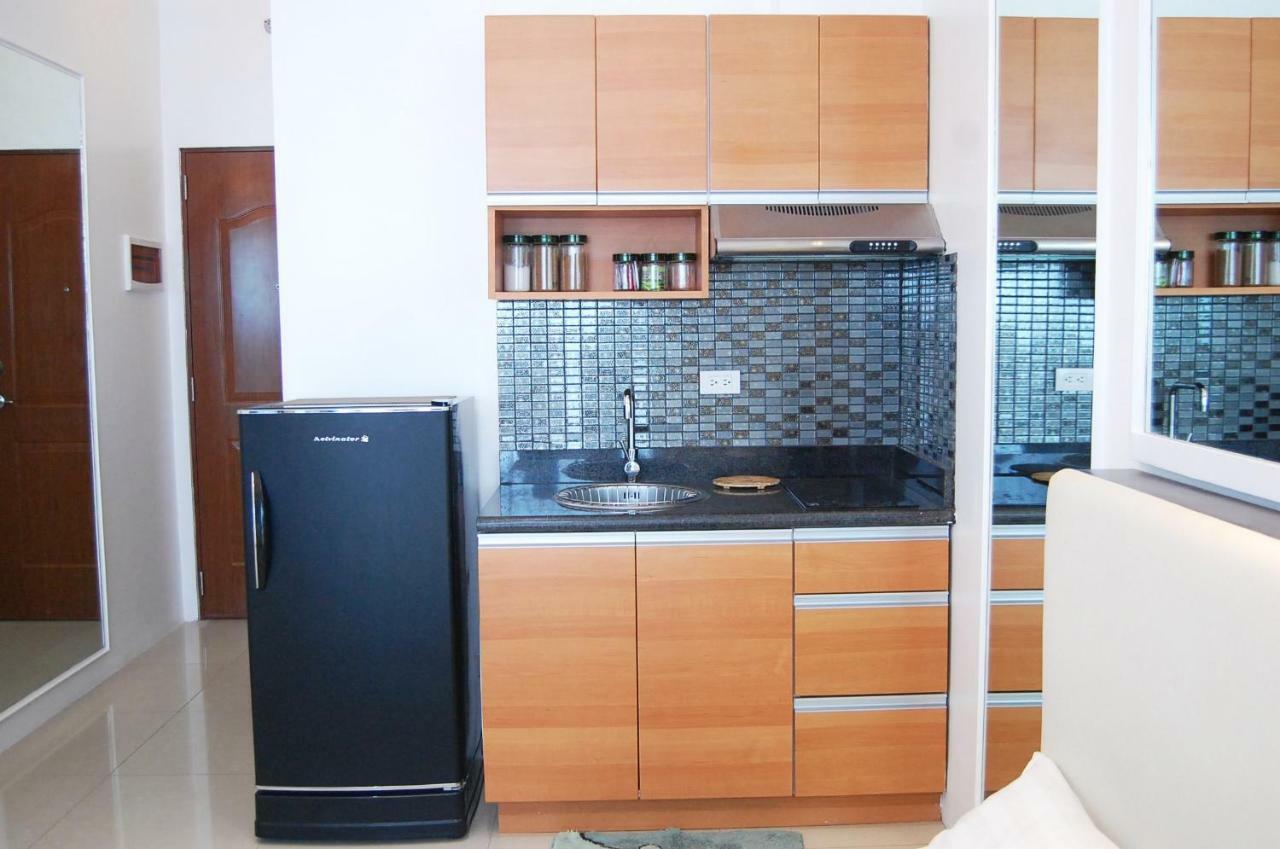 Affordable Makati Serviced Apartments Manila Bagian luar foto